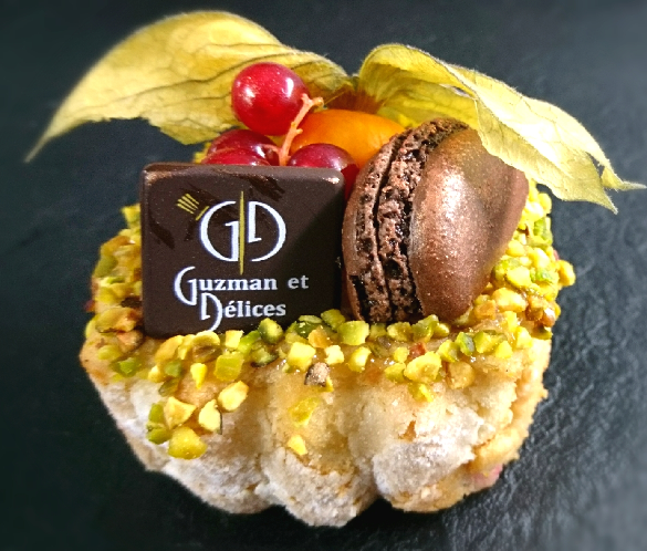Charlotte mousse aux fruits exotique